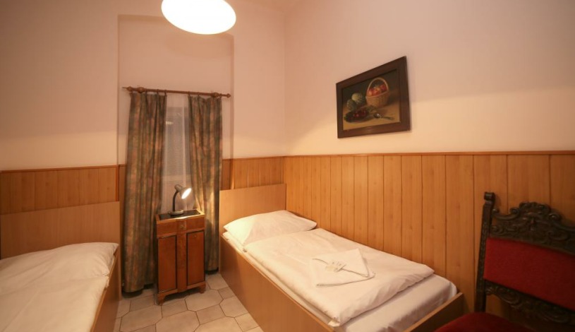 Hotel Kavalerie Karlovy Vary - Rodinný pokoj s jednou ložnicí a obývacím pokojem